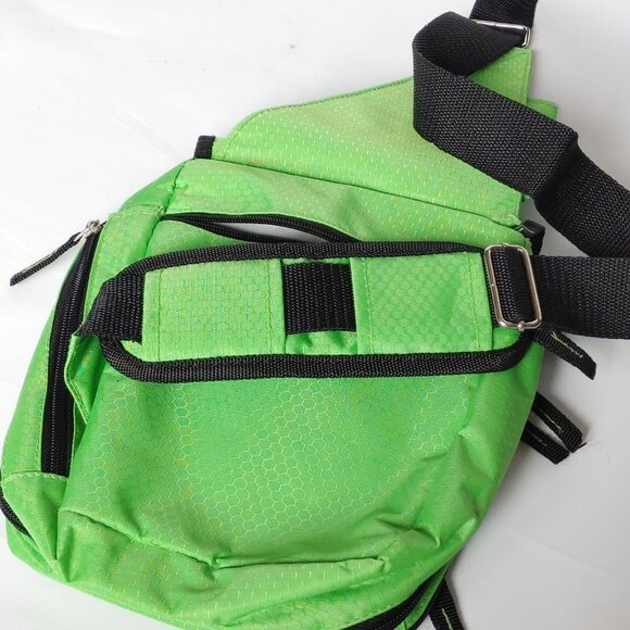 ATTRACTIVE HEYS Luggage Crossbody Purse Lime Green Secure Zip Travel Bag - Picture 2 of 13